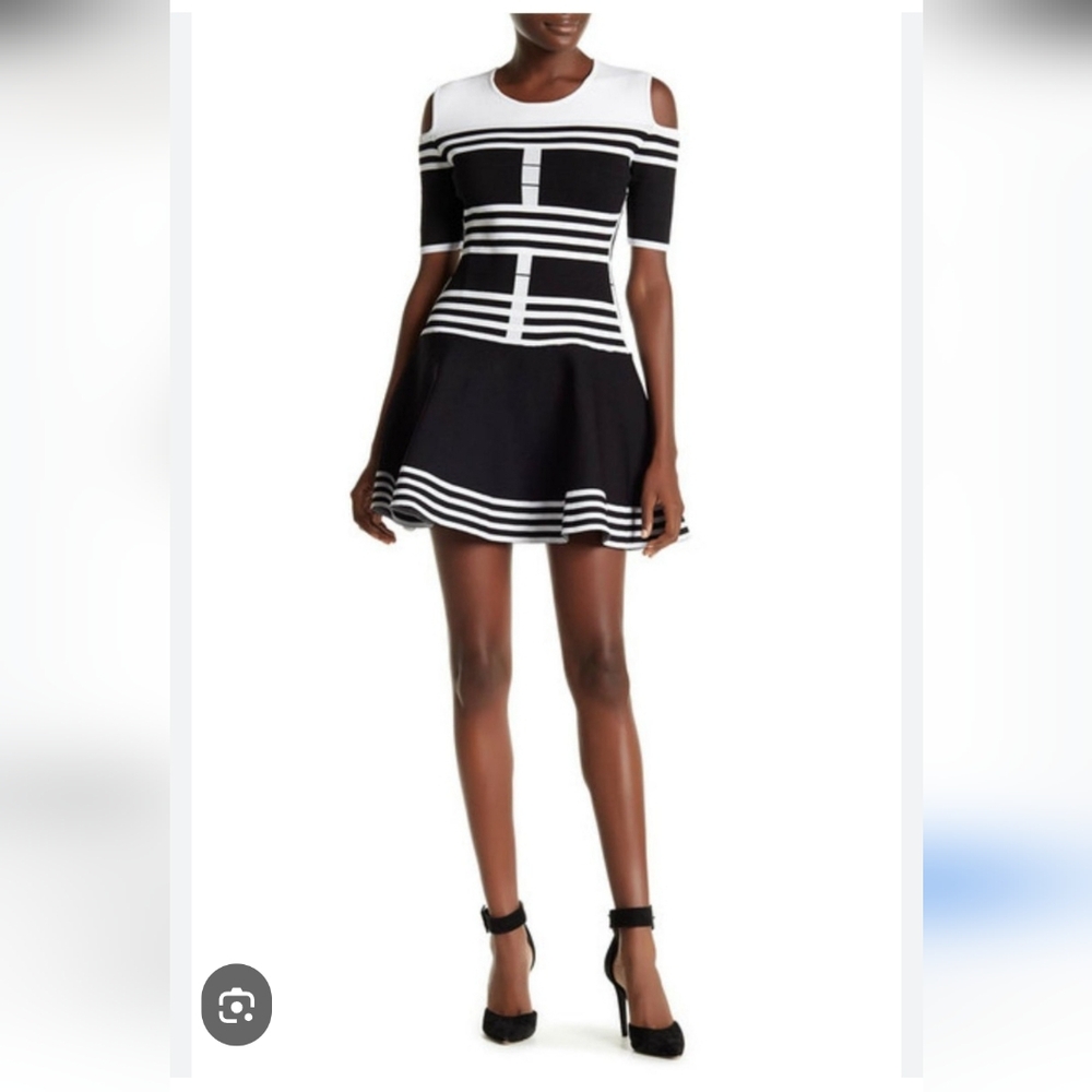 Few Moda Cold Shoulder Color Block Bodycon Dress Size M